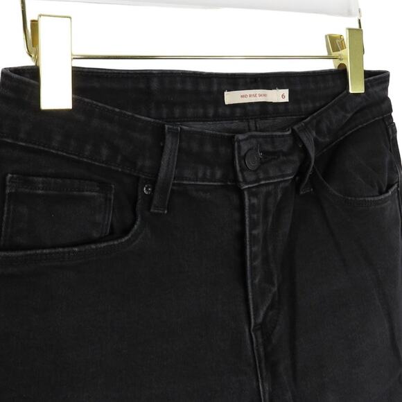 Revolve Levi's Mid Rise Skinny Jeans in Black Size 6 - Picture 8 of 11